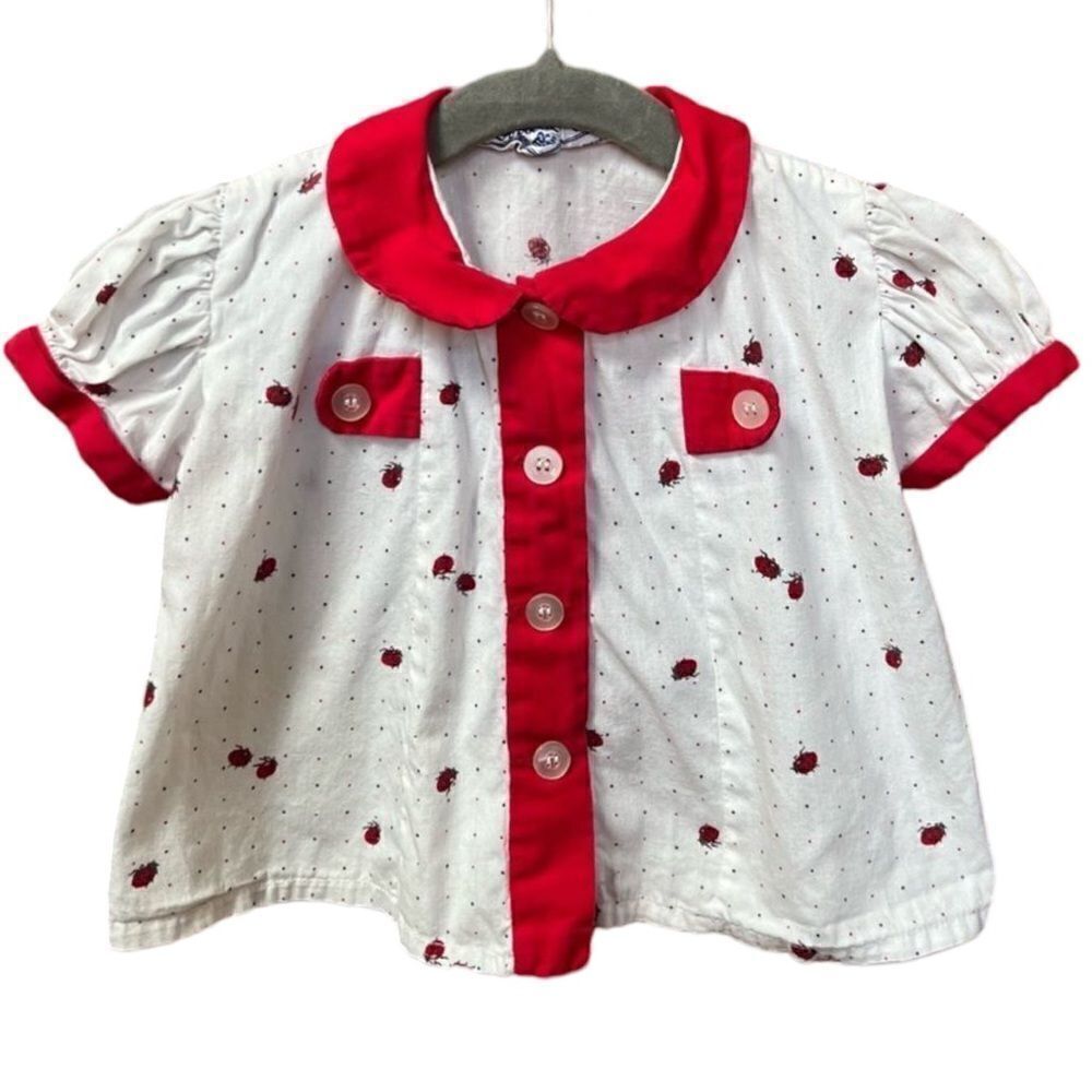 Vintage 1960s Peter Pan Collar Lady Bug Print Button Up Shirt
